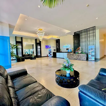 La Mirada Deluxe Suites With Oceanview Lapu-Lapu City Exterior photo